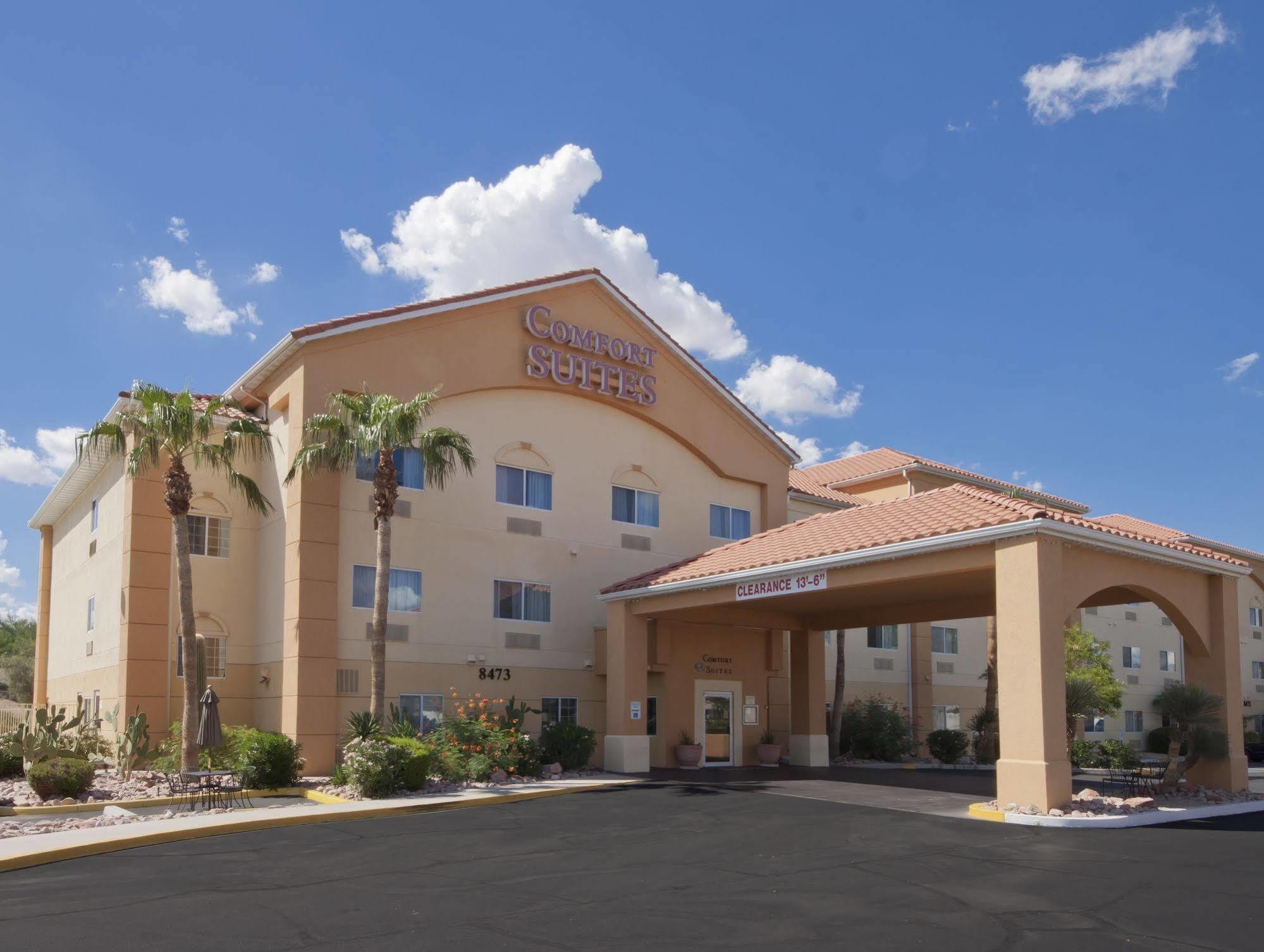 Comfort Suites Peoria Sports Complex Exterior photo